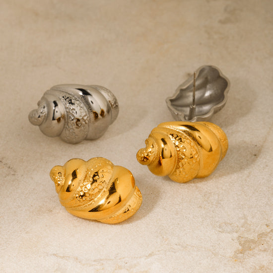 Earrings Shell