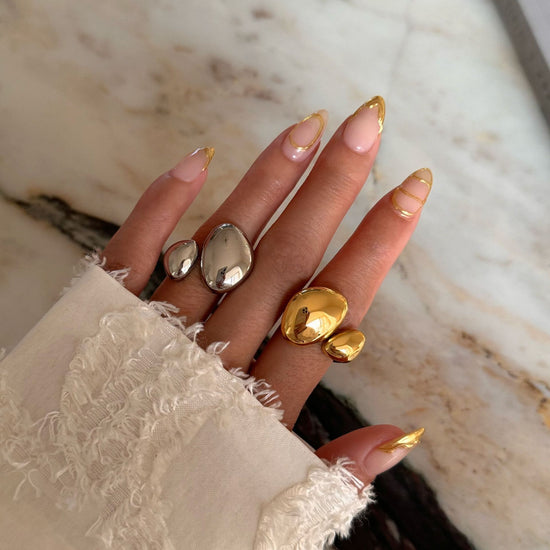 Melted Ring With Adjustable Size