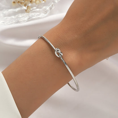 Thin Brasle Nail Knot and Braid
