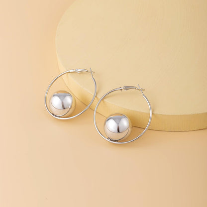 Earrings and Necklace with Pearls