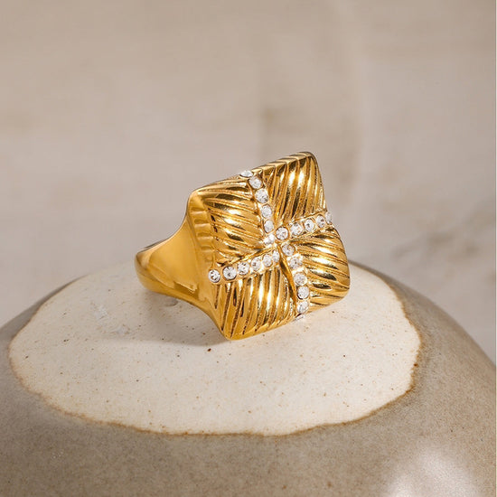 Gold Earrings Necklace and Rings in Marine Style