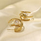 Gold earrings with Pearl